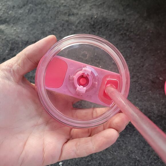 STANLEY Cup THE QUENCHER H2.0 TUMBLER | 30 OZ Flower State Chewed Straw - Picture 5 of 6